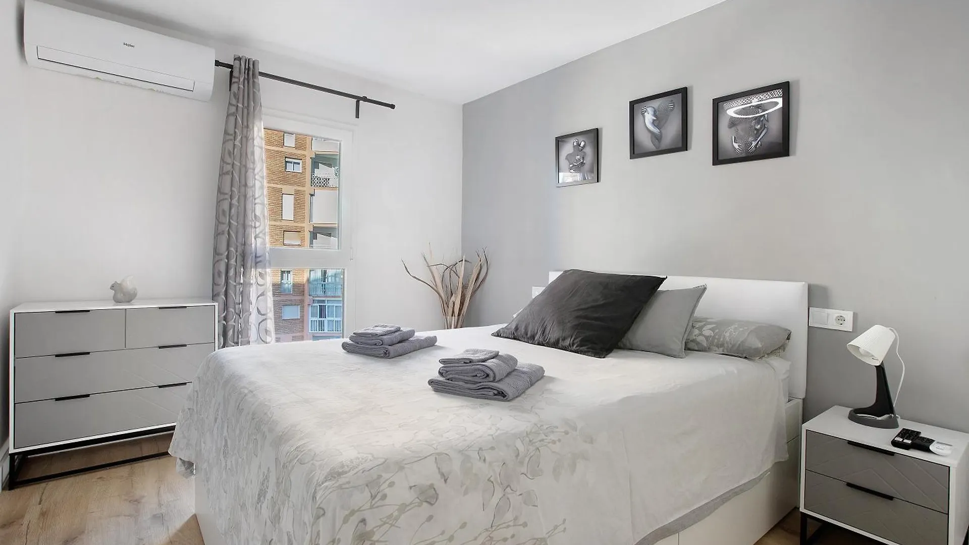 Apartamento Aquario 베날마데나코스타